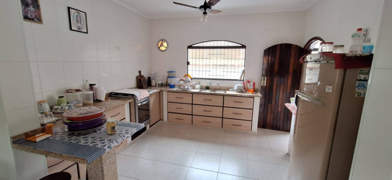 Imagem Casa com 3 Quartos à Venda, 140 m² em Balneário Três Marias - Peruíbe