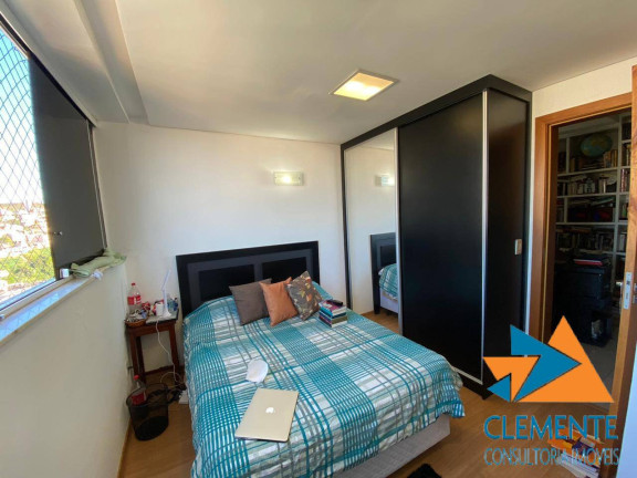 Imagem Apartamento com 3 Quartos à Venda, 213 m² em Santo Antônio - Belo Horizonte Imagem Apartamento com 3 Quartos à Venda, 213 m² em Santo Antônio - Belo Horizonte