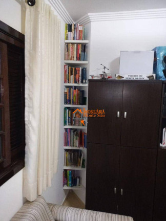 Imagem Sobrado com 3 Quartos à Venda, 131 m² em Jardim Santa Clara - Guarulhos Imagem Sobrado com 3 Quartos à Venda, 131 m² em Jardim Santa Clara - Guarulhos