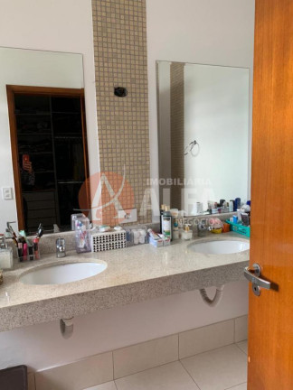 Imagem Casa com 3 Quartos à Venda, 216 m² em Jardim Torino - Cotia Imagem Casa com 3 Quartos à Venda, 216 m² em Jardim Torino - Cotia