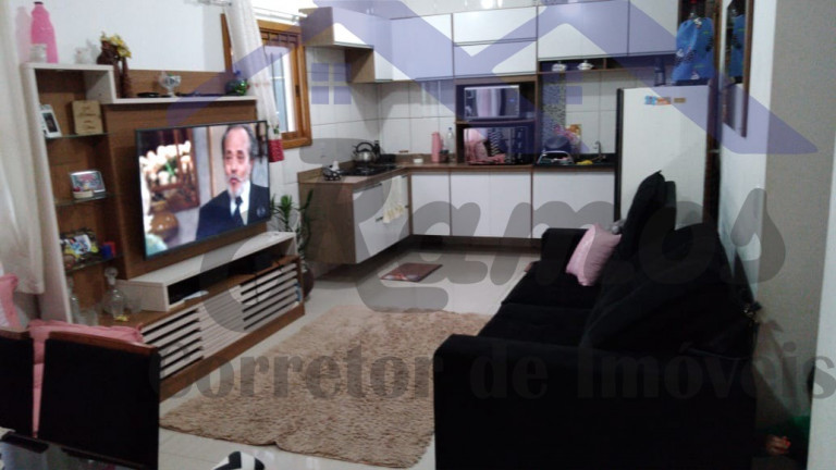 Imagem Imóvel com 3 Quartos à Venda, em Campo Novo - Porto Alegre Imagem Imóvel com 3 Quartos à Venda, em Campo Novo - Porto Alegre