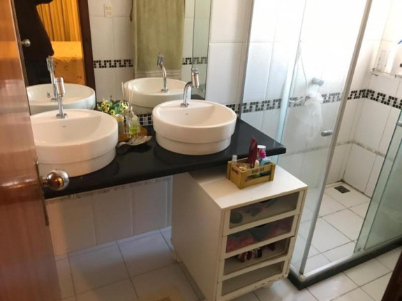 Imagem Apartamento com 4 Quartos à Venda, 138 m² em Costa Azul - Salvador Imagem Apartamento com 4 Quartos à Venda, 138 m² em Costa Azul - Salvador