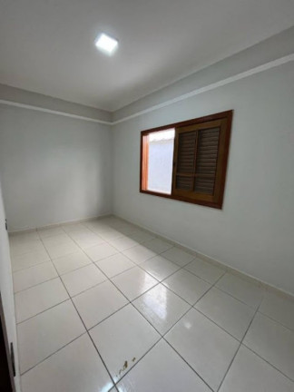 Imagem Casa com 3 Quartos à Venda, 124 m² em Caiçara - Praia Grande Imagem Casa com 3 Quartos à Venda, 124 m² em Caiçara - Praia Grande