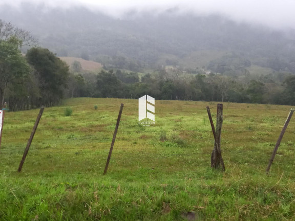 Imagem Terreno à Venda, 2.600 m² em Silveira Martins - Silveira Martins