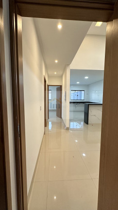 Imagem Casa com 3 Quartos à Venda, 117 m² em Setor Garavelo - Goiânia