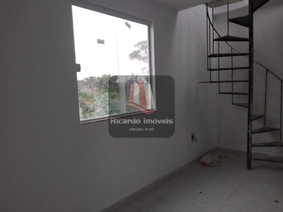 Imagem Imóvel com 2 Quartos à Venda, 150 m² em Peró - Cabo Frio