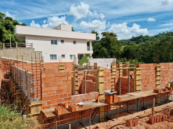 Imagem Casa com 4 Quartos à Venda, 360 m²