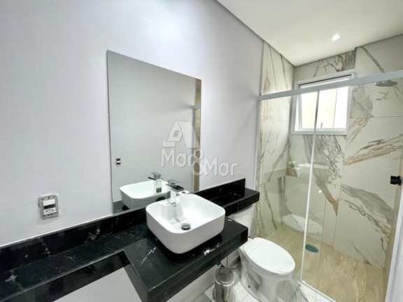 Imagem Apartamento com 6 Quartos à Venda, 250 m² em Pitangueiras - Guarujá Imagem Apartamento com 6 Quartos à Venda, 250 m² em Pitangueiras - Guarujá