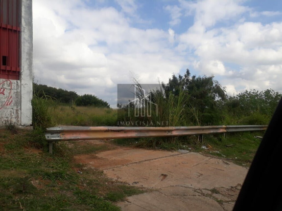 Terreno à Venda, 3.233 m² em Tamboré - Barueri