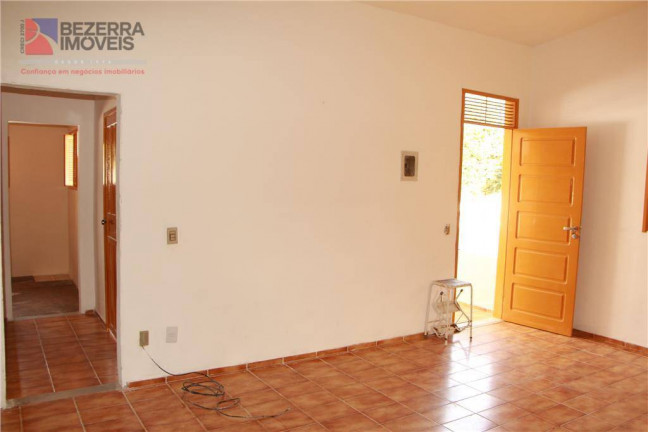 Imagem Casa com 4 Quartos à Venda, 4.500 m² em Ponta Negra - Natal