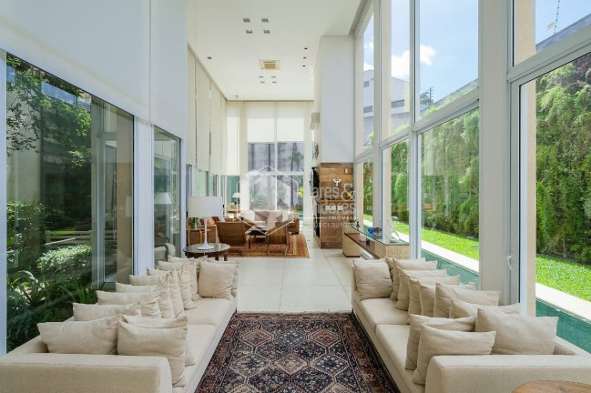 Imagem Casa com 3 Quartos à Venda, 480 m² em Vila Madalena - São Paulo