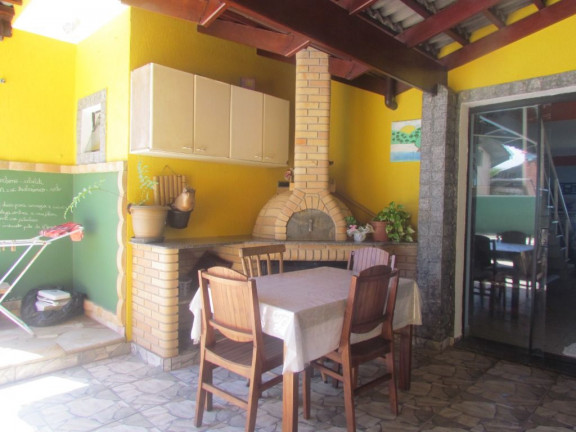 Imagem Sobrado com 4 Quartos à Venda, 300 m² em Campos Elíseos - Itanhaém Imagem Sobrado com 4 Quartos à Venda, 300 m² em Campos Elíseos - Itanhaém