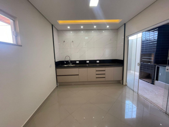 Imagem Casa com 3 Quartos à Venda, 75 m² em Tiradentes - Campo Grande Imagem Casa com 3 Quartos à Venda, 75 m² em Tiradentes - Campo Grande