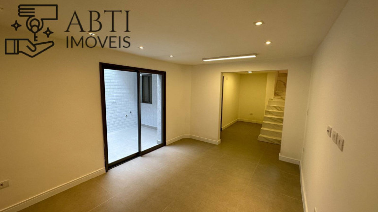 Imagem Casa com 3 Quartos à Venda, 241 m² em Morro Dos Ingleses - São Paulo