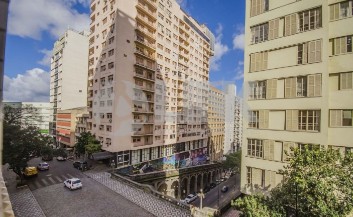 Imagem Apartamento com 3 Quartos à Venda, 132 m² em Centro Histórico - Porto Alegre Imagem Apartamento com 3 Quartos à Venda, 132 m² em Centro Histórico - Porto Alegre