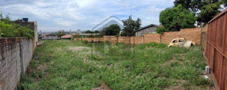 Terreno à Venda, 675 m² em Santa Cruz - Cascavel