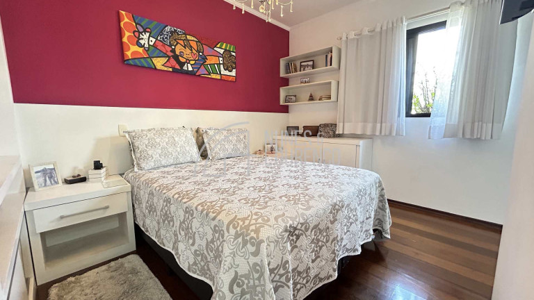 Imagem Apartamento com 3 Quartos à Venda, 132 m² em Embaré - Santos