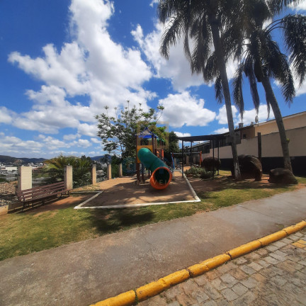 Imagem Casa com 2 Quartos à Venda, 48 m² em Lídia Duarte - Camboriú