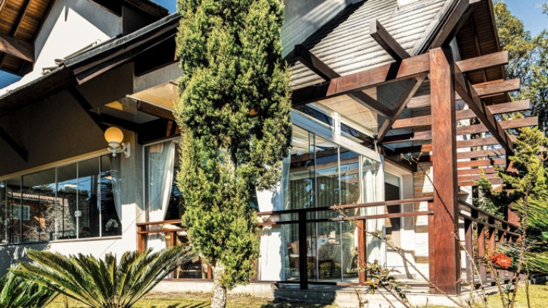 Imagem Casa com 4 Quartos à Venda, 333 m² em Ipê Amarelo - Gramado Imagem Casa com 4 Quartos à Venda, 333 m² em Ipê Amarelo - Gramado