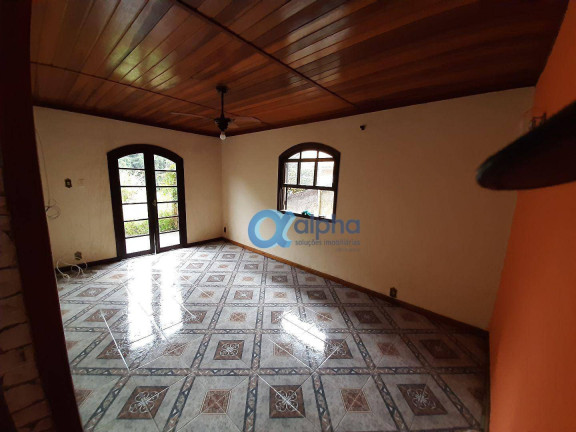 Imagem Casa com 8 Quartos à Venda, 280 m² em Centro - Petrópolis Imagem Casa com 8 Quartos à Venda, 280 m² em Centro - Petrópolis
