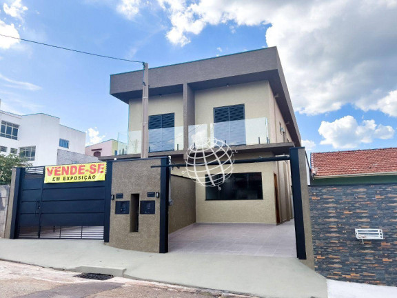 Casa com 3 Quartos à Venda, 120 m² em Alvinópolis - Atibaia