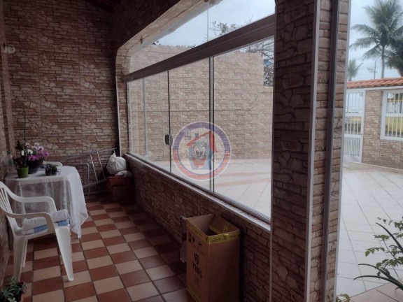 Imagem Casa com 3 Quartos à Venda, 180 m² em Itaóca - Mongaguá Imagem Casa com 3 Quartos à Venda, 180 m² em Itaóca - Mongaguá