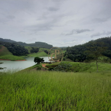 Imagem Chácara com 5 Quartos à Venda, 300 m² em Ribeirão Branco - Paraibuna Imagem Chácara com 5 Quartos à Venda, 300 m² em Ribeirão Branco - Paraibuna