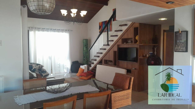 Imagem Casa com 4 Quartos à Venda, em Ferradurinha - Búzios Imagem Casa com 4 Quartos à Venda, em Ferradurinha - Búzios