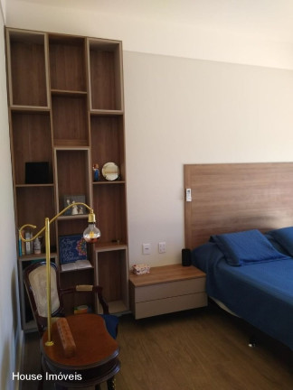 Imagem Casa com 3 Quartos à Venda, 400 m² em Medeiros - Jundiaí