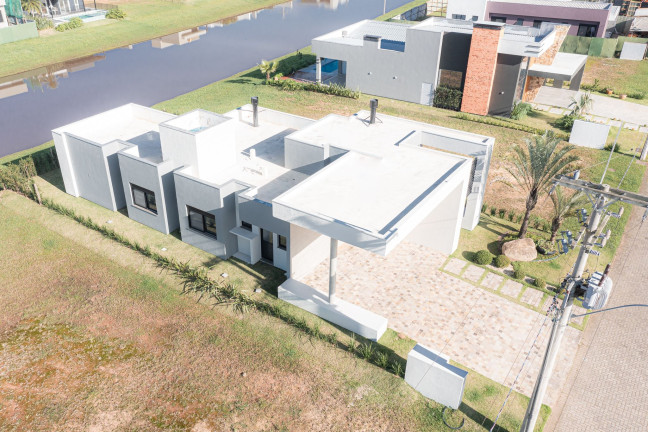 Imagem Casa de Condomínio com 3 Quartos à Venda, 190 m² em Centenário - Torres Imagem Casa de Condomínio com 3 Quartos à Venda, 190 m² em Centenário - Torres