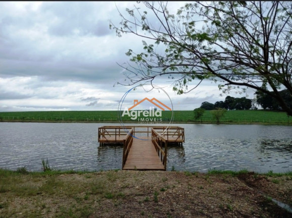 Imagem Imóvel com 3 Quartos à Venda, 180 m² em Condomínio Reserva Do Lago - Mogi Guaçu Imagem Imóvel com 3 Quartos à Venda, 180 m² em Condomínio Reserva Do Lago - Mogi Guaçu