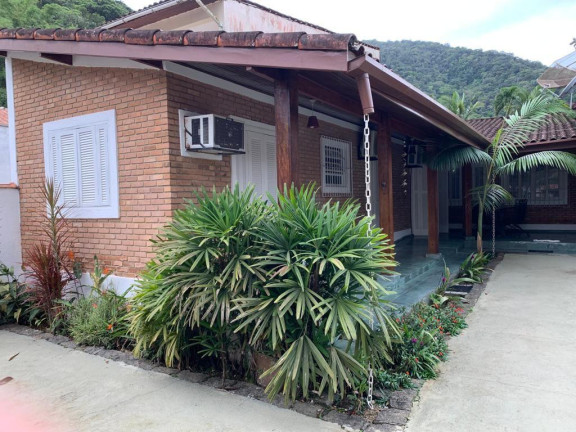 Imagem Casa com 5 Quartos à Venda, 150 m² em Perequê-mirim - Ubatuba