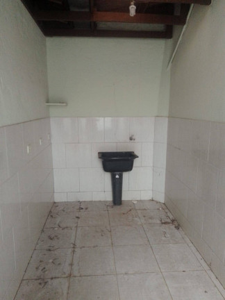Imagem Casa com 2 Quartos para Alugar,  em Arapongas