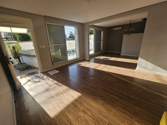 Imagem Casa com 4 Quartos para Alugar, 276 m² em Aparecida - Santos