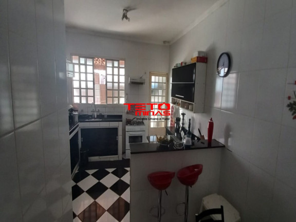 Imagem Casa com 3 Quartos à Venda, 180 m² em Jardim Serrano - São Lourenço