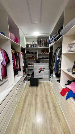 Imagem Sobrado com 4 Quartos à Venda, 350 m² em Campo De Santana - Curitiba