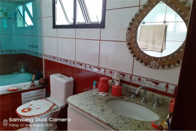 Imagem Apartamento com 3 Quartos à Venda, 126 m²