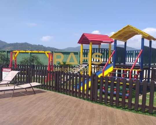 Imagem Casa de Condomínio com 3 Quartos à Venda, 126 m² em São Judas Tadeu - Balneário Camboriú Imagem Casa de Condomínio com 3 Quartos à Venda, 126 m² em São Judas Tadeu - Balneário Camboriú