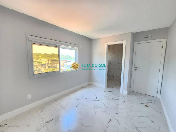 Imagem Apartamento com 4 Quartos à Venda, 156 m² em Mariscal - Bombinhas