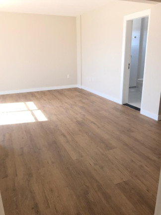 Imagem Imóvel com 3 Quartos à Venda, 250 m² em Centro - Palhoça