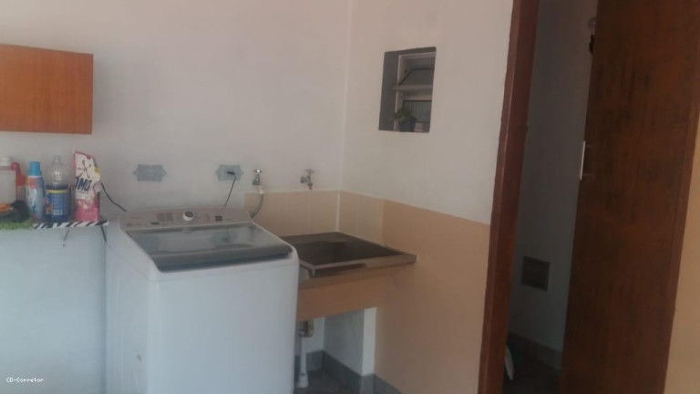 Imagem Casa com 2 Quartos à Venda, 157 m² em Parque Jaçatuba - Santo André