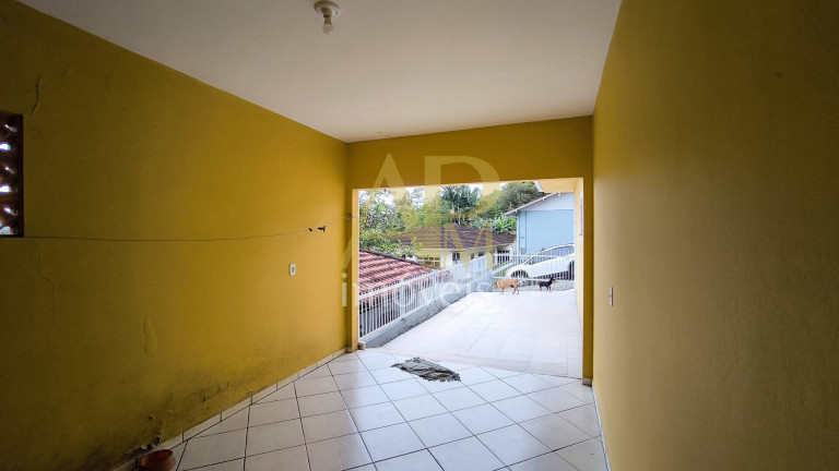 Imagem Casa com 3 Quartos à Venda, 360 m² em Universitário - Biguaçu Imagem Casa com 3 Quartos à Venda, 360 m² em Universitário - Biguaçu