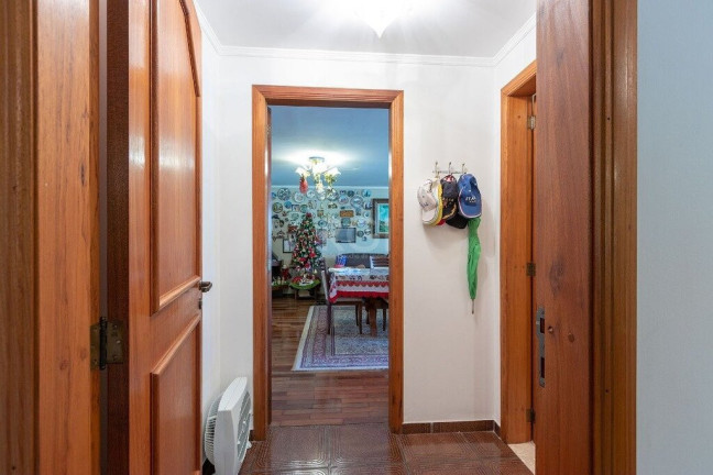 Imagem Casa com 4 Quartos à Venda, em Vila Assunção - Porto Alegre Imagem Casa com 4 Quartos à Venda, em Vila Assunção - Porto Alegre