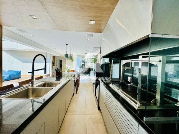 Imagem Casa com 4 Quartos à Venda, 352 m² em Riviera | Módulo 20 - Bertioga