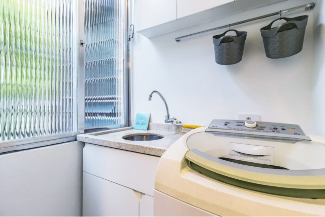 Imagem Apartamento com 1 Quarto à Venda, 22 m² em Floresta - Porto Alegre