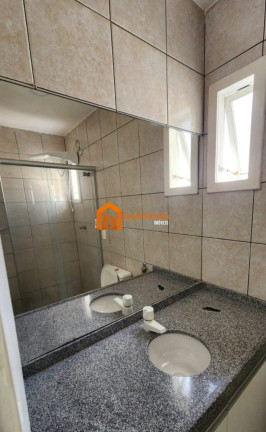 Imagem Casa com 4 Quartos à Venda, 188 m² em Sapiranga - Fortaleza
