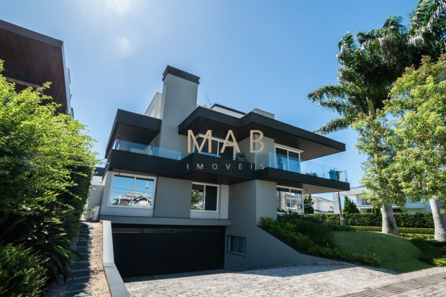Imagem Casa com 7 Quartos à Venda, 780 m² em Jurerê Internacional - Florianópolis Imagem Casa com 7 Quartos à Venda, 780 m² em Jurerê Internacional - Florianópolis