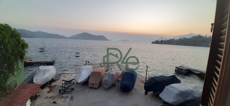 Imagem Casa com 3 Quartos à Venda, 200 m² em Vila Velha - Angra Dos Reis Imagem Casa com 3 Quartos à Venda, 200 m² em Vila Velha - Angra Dos Reis