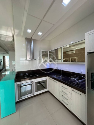 Imagem Apartamento com 3 Quartos à Venda, 131 m² em Meia Praia - Itapema Imagem Apartamento com 3 Quartos à Venda, 131 m² em Meia Praia - Itapema