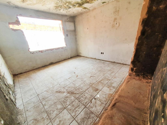 Imagem Casa com 3 Quartos à Venda, 181 m² em Vicente Pinzon - Fortaleza